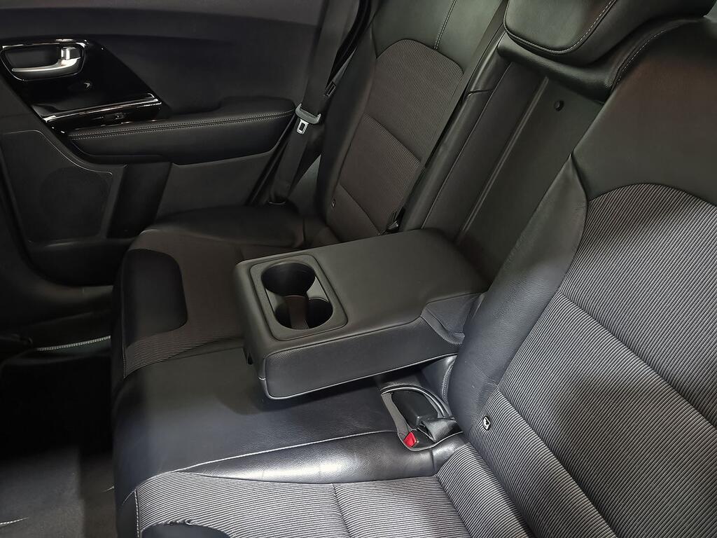 Kia Niro 1.6 GDi Híbrido 104kW (141CV) Emotion 34