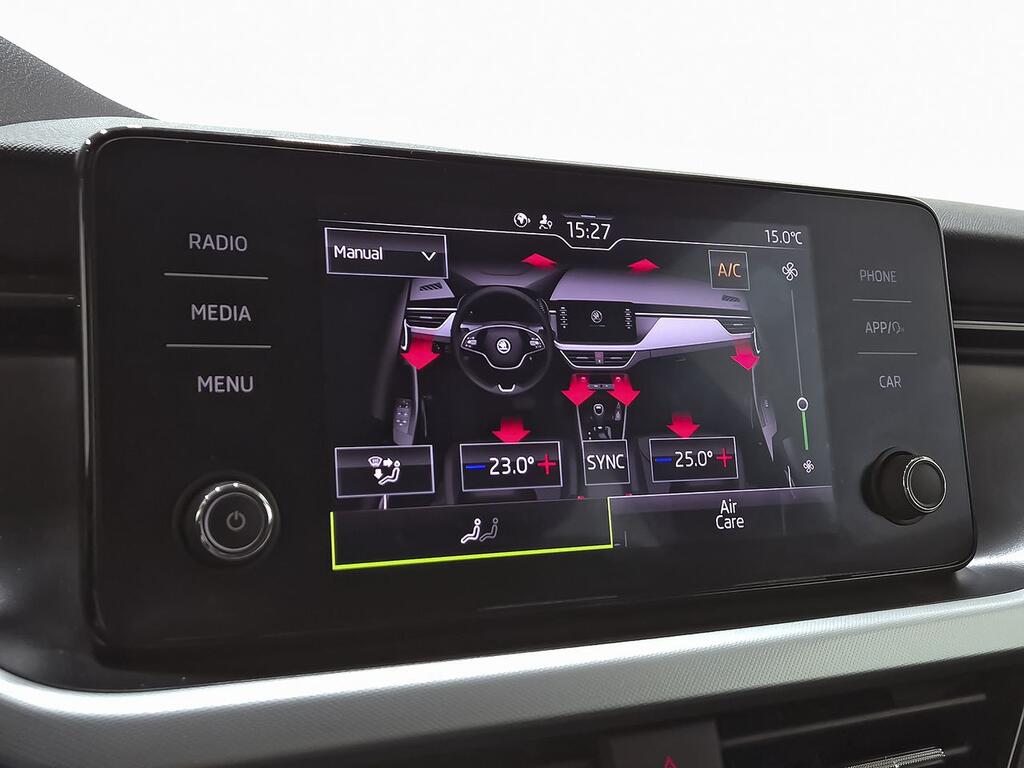 Skoda Kamiq 1.0 TSI 81kW (110CV) Ambition 23