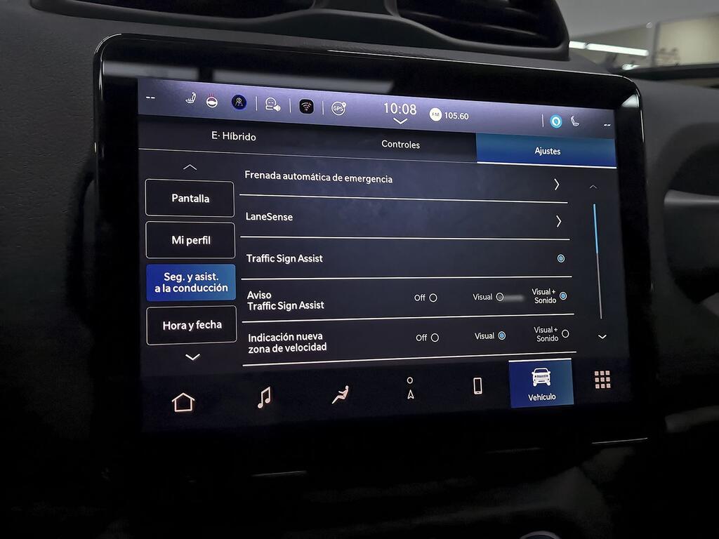 Jeep Renegade 4xe North Star 1.3 PHEV 240hp AT EAWD 26