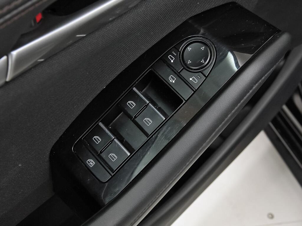 Mazda 3 2.5L E-SKY G MHEV 103kW 6AT Prime-line 12