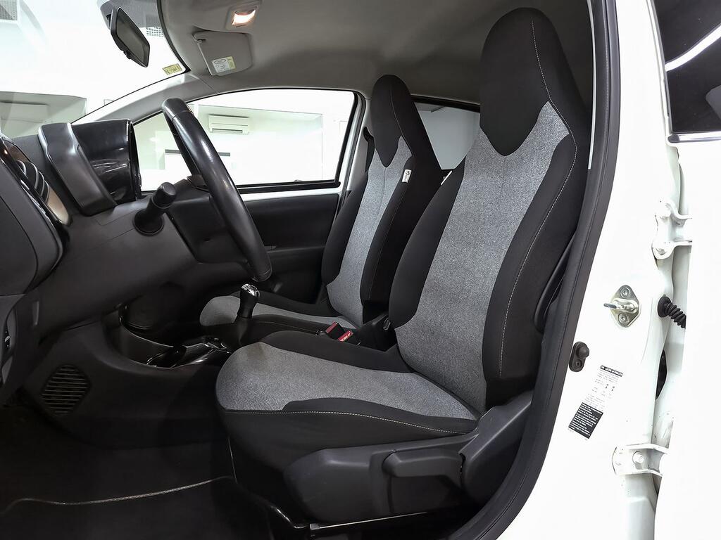 Citroën C1 VTi 53kW (72CV) S&S Origins 8