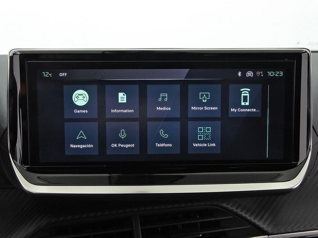 Peugeot 2008 GT Puretech 130 S&S EAT8 26