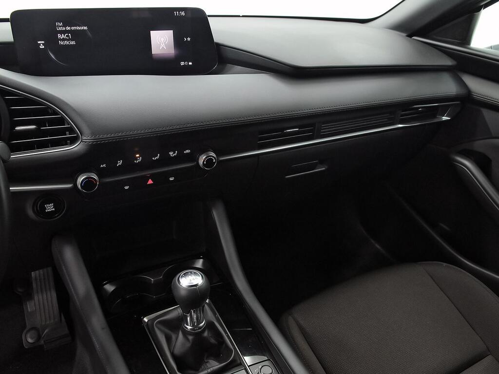 Mazda 3 2.5L E-SKY G MHEV 103kW Prime-line 11