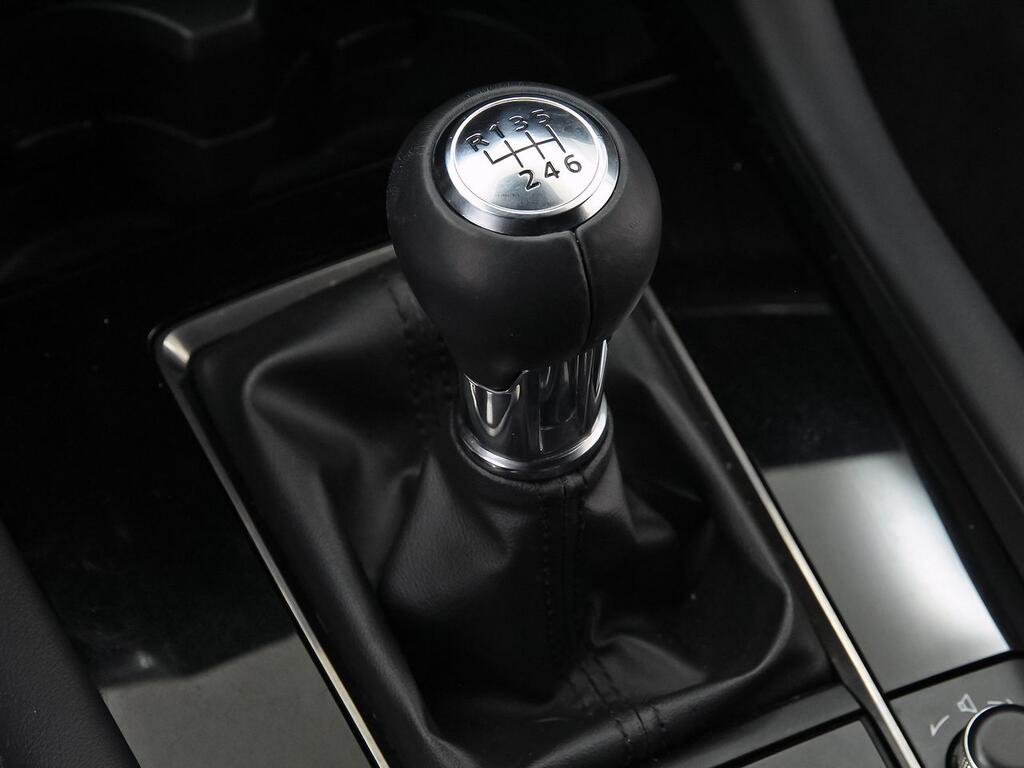 Mazda 3 2.5L E-SKY G MHEV 103kW Prime-line 35