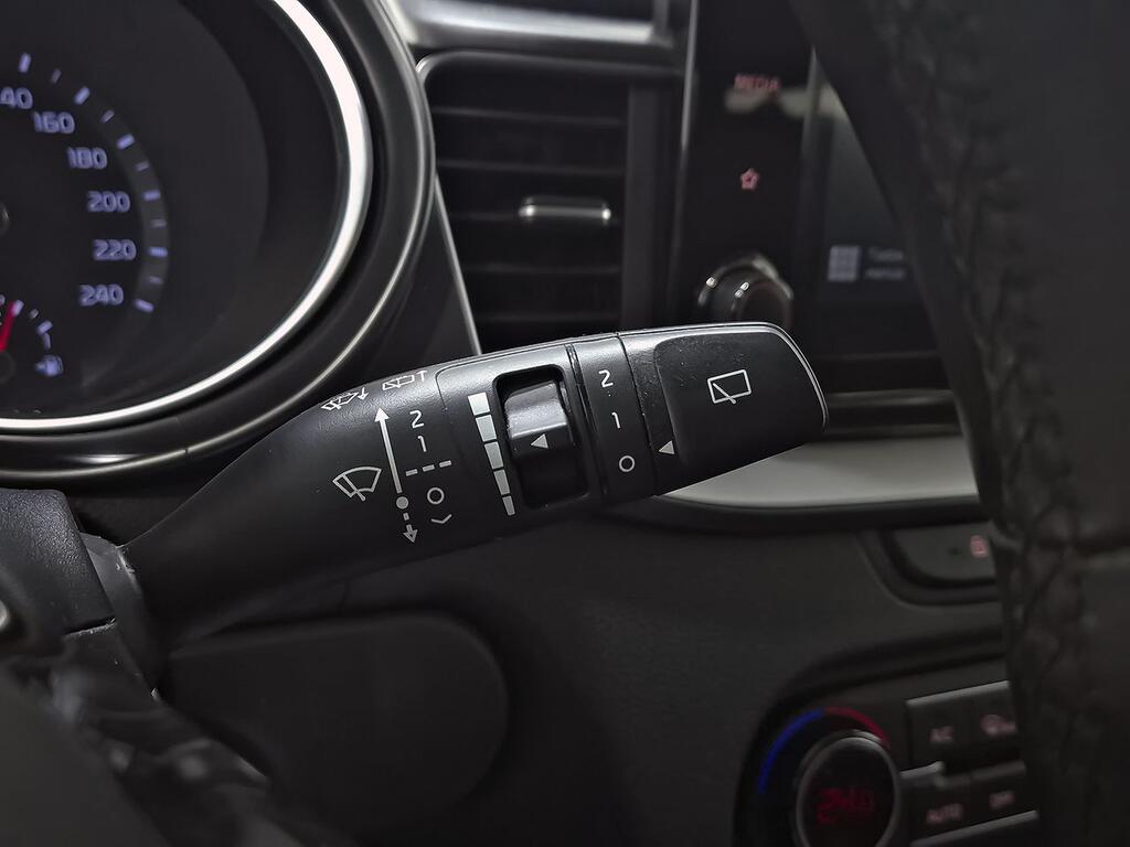 Kia XCeed 1.6 MHEV iMT Drive 100kW (136CV) 15