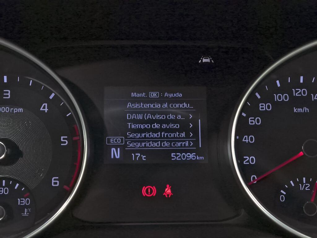 Kia XCeed 1.6 MHEV iMT Drive 100kW (136CV) 24