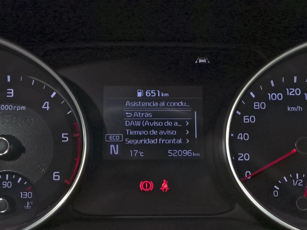 Kia XCeed 1.6 MHEV iMT Drive 100kW (136CV) 23