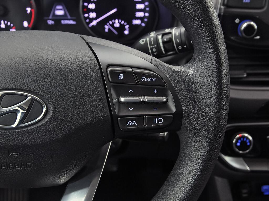 Hyundai i30 1.5 DPI Essence 19