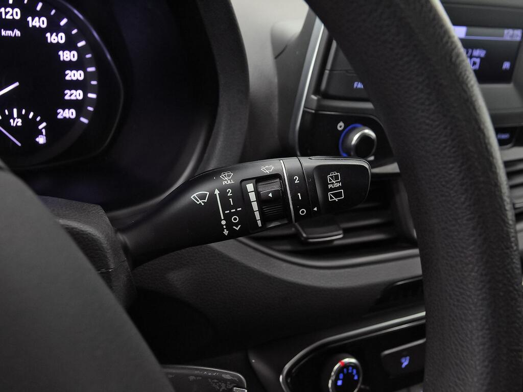 Hyundai i30 1.5 DPI Essence 17