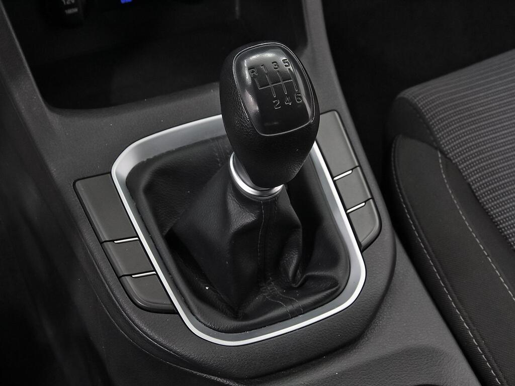 Hyundai i30 1.5 DPI Essence 24