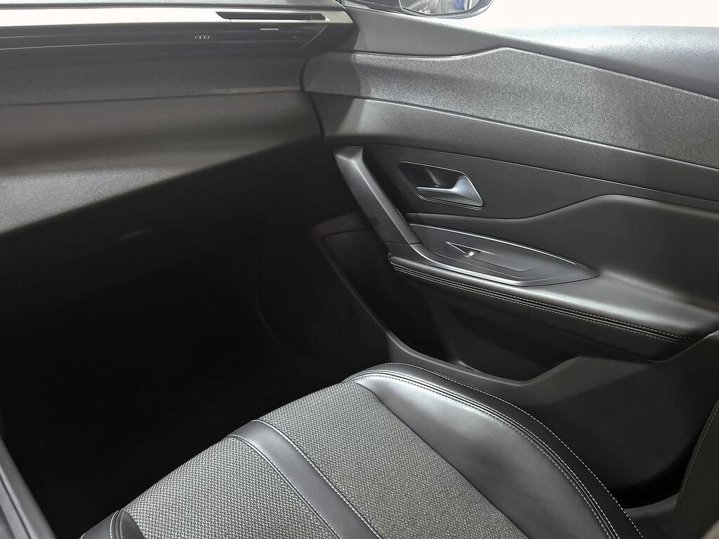 Peugeot 308 5P Allure BlueHDi 130 S&S EAT8 33