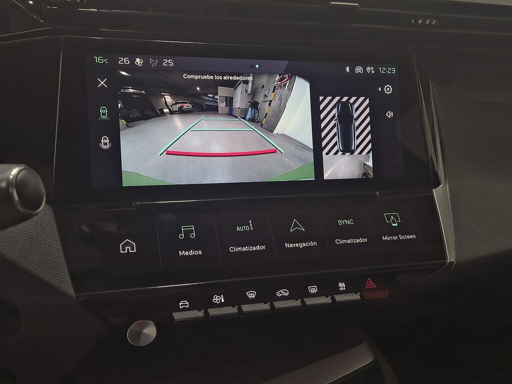 Peugeot 308 5P Allure BlueHDi 130 S&S EAT8 28