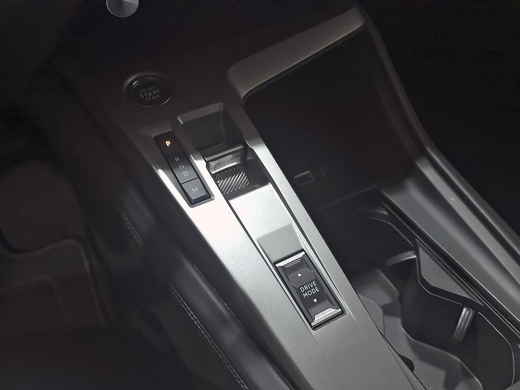 Peugeot 308 5P Allure BlueHDi 130 S&S EAT8 30