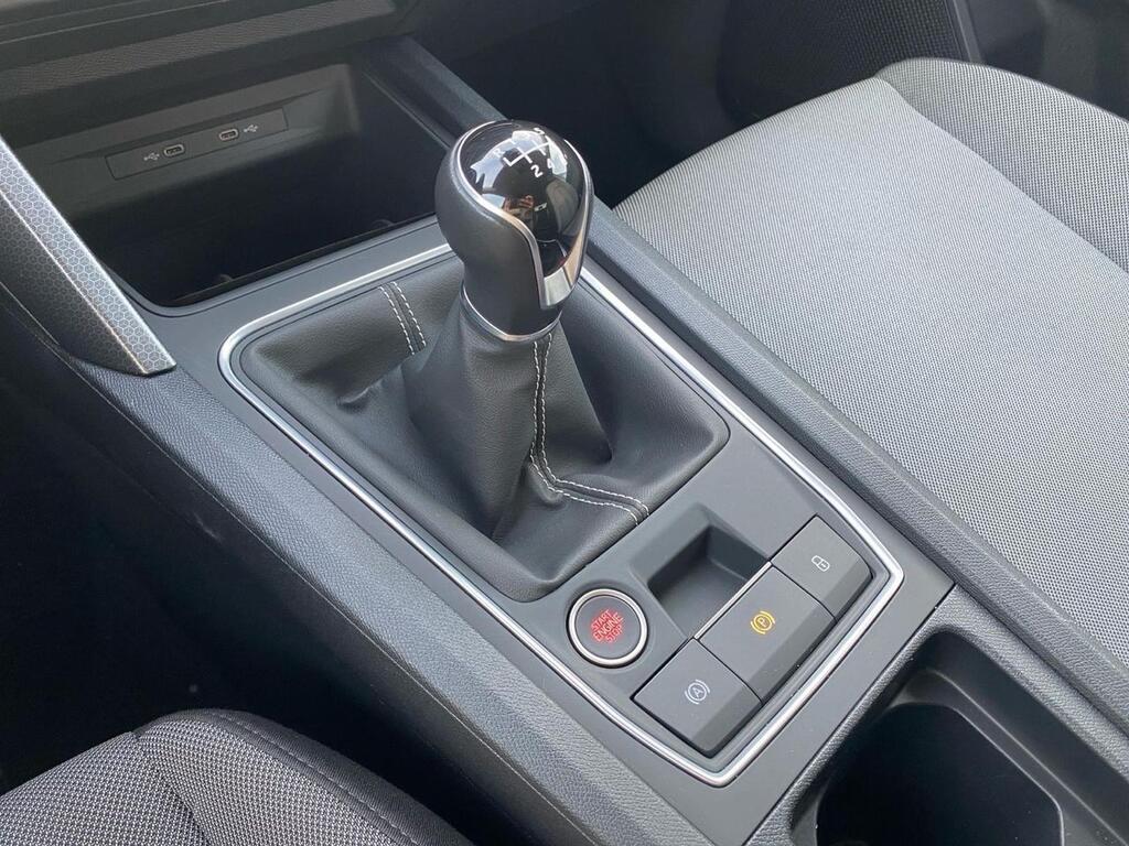 Seat Leon 1.5 TSI 85kW S&S Style 25 Aniversario 16