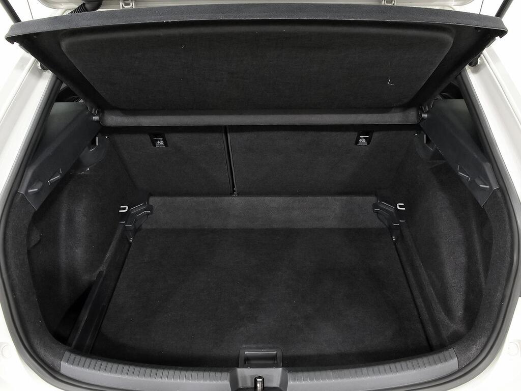 Volkswagen Taigo R-Line 1.0 TSI 81kW (110CV) DSG 9