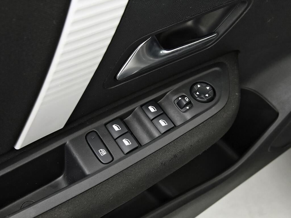 Citroën C4 BlueHDi 110 S&S 6v Feel 15