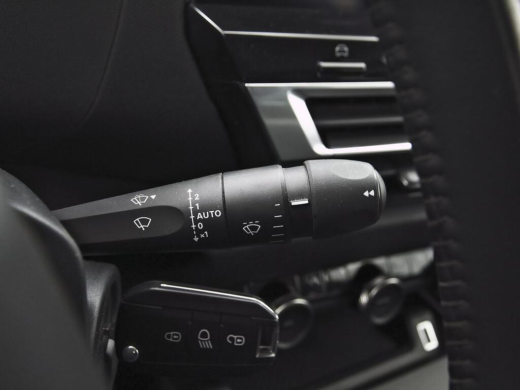 Citroën C4 BlueHDi 110 S&S 6v Feel 18