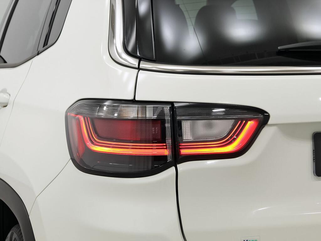 Jeep Compass 1.3 Gse T4 96kW (130CV) Limited MT FWD 35