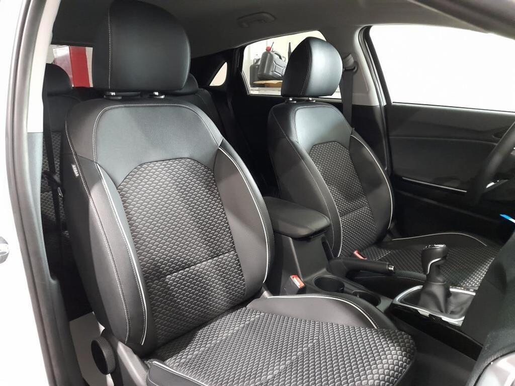 Kia Ceed 1.0 T-GDi 88kW (120CV) Tech 9