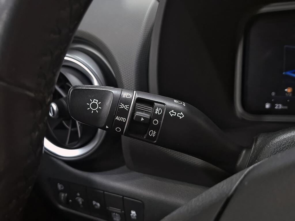 Hyundai Kona 1.6 GDI HEV Maxx DCT 14