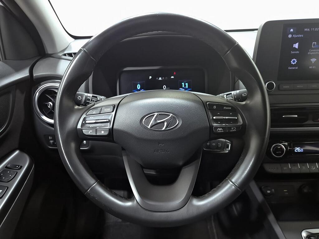 Hyundai Kona 1.6 GDI HEV Maxx DCT 18