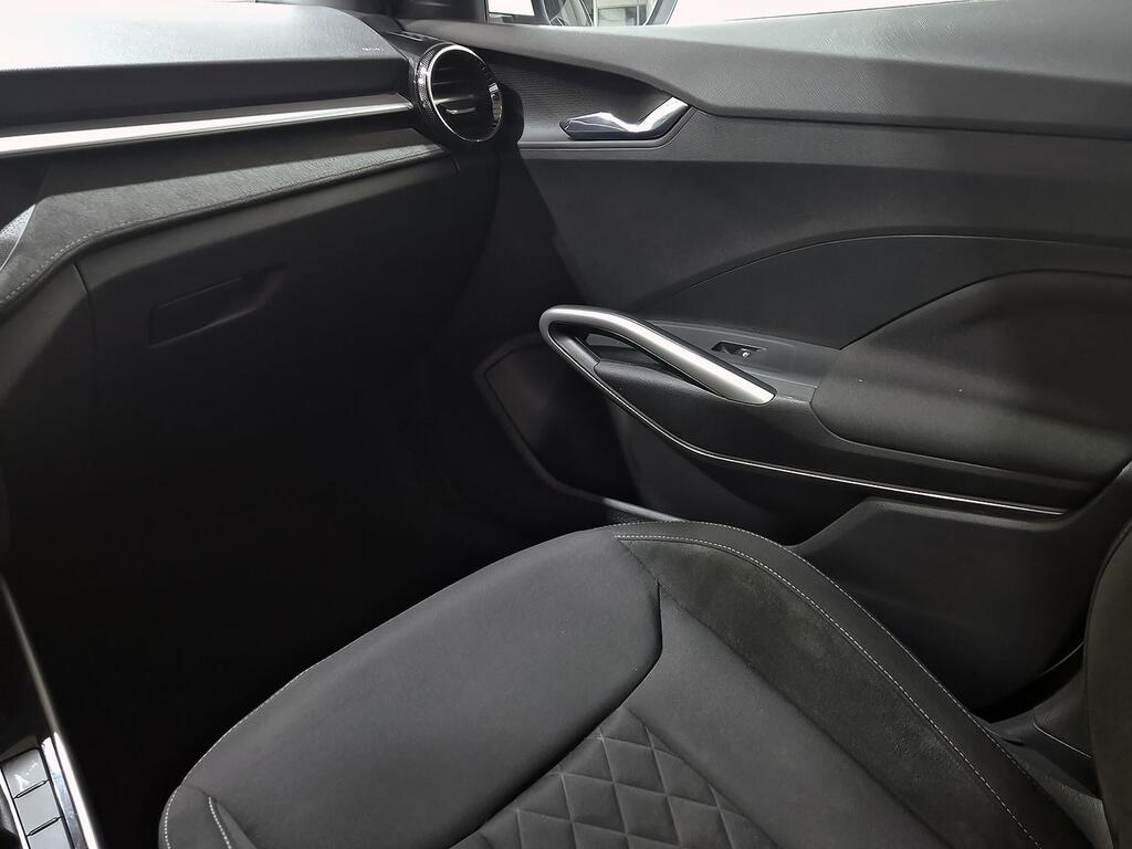 Skoda Fabia 1.0 TSI 81KW (110CV) Emotion 28