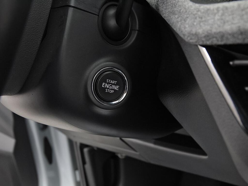 Skoda Kamiq 1.0 TSI 85kW (115CV) SELECTION 19