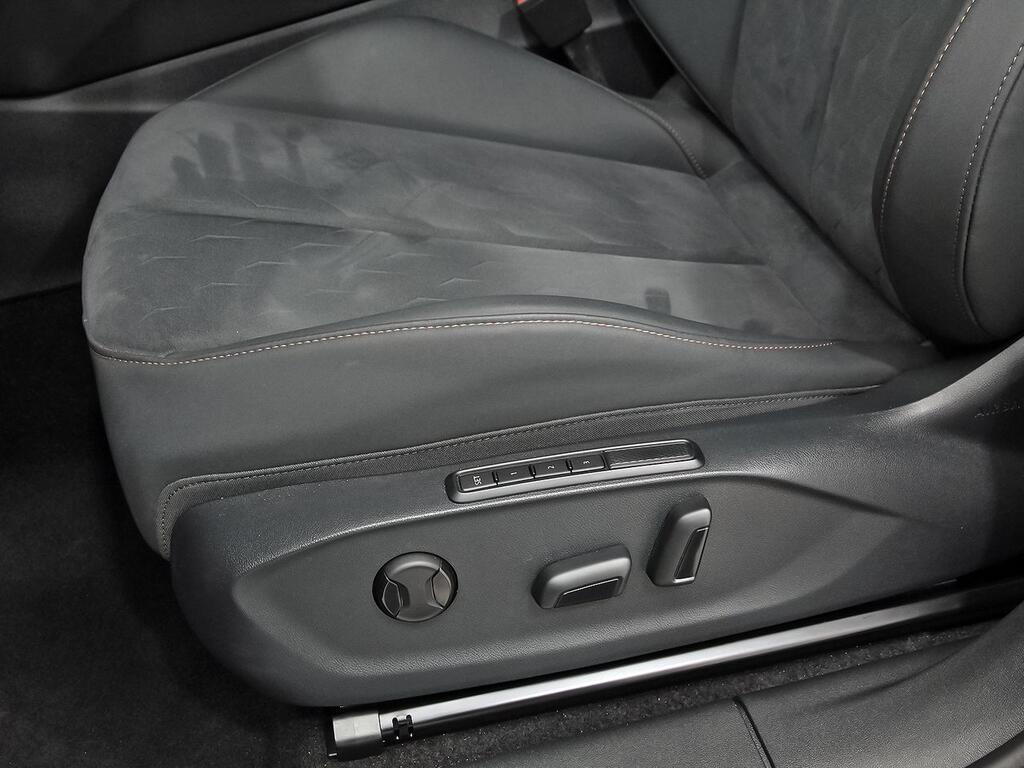 Cupra Terramar 1.5 TSI e-Hybrid 150kW (204 CV) DSG 11