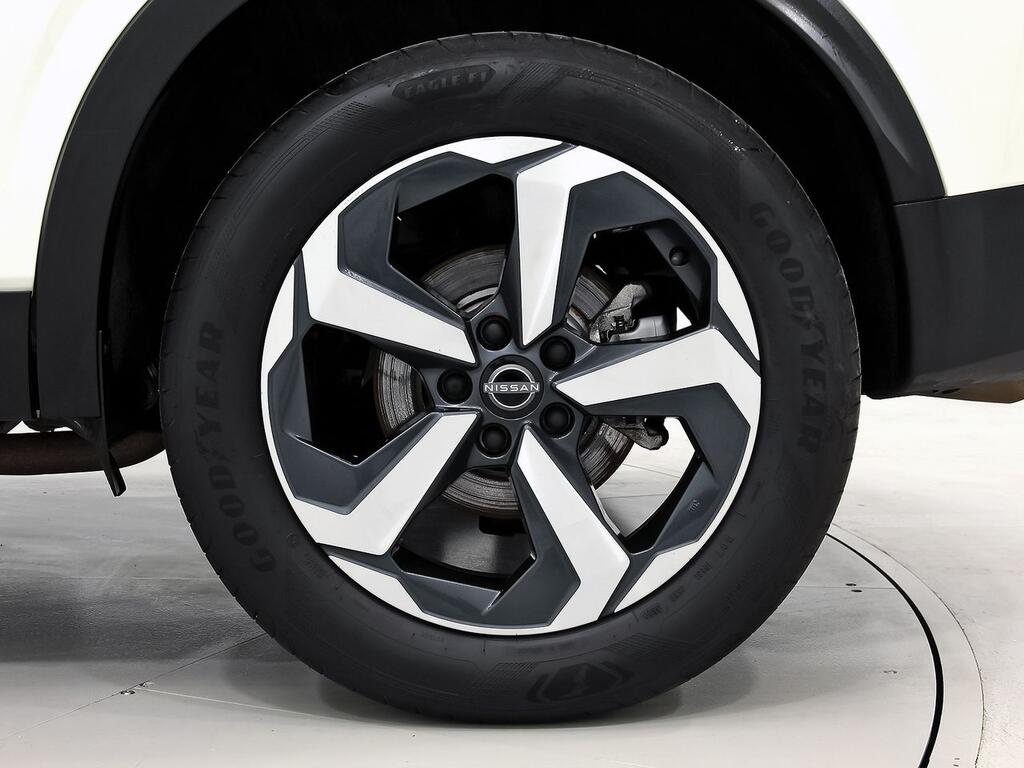 Nissan Qashqai DIG-T 116kW Xtronic N-Connecta 10