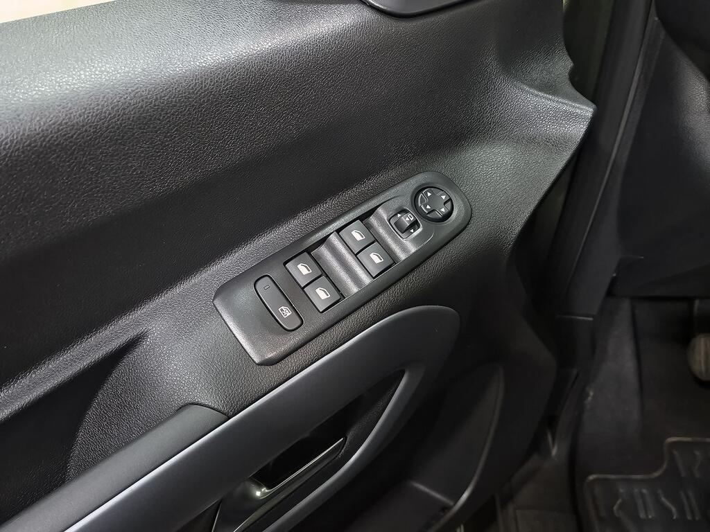 Fiat Doblò 1.5 75kW (100CV) diésel MT6 Talla M 13