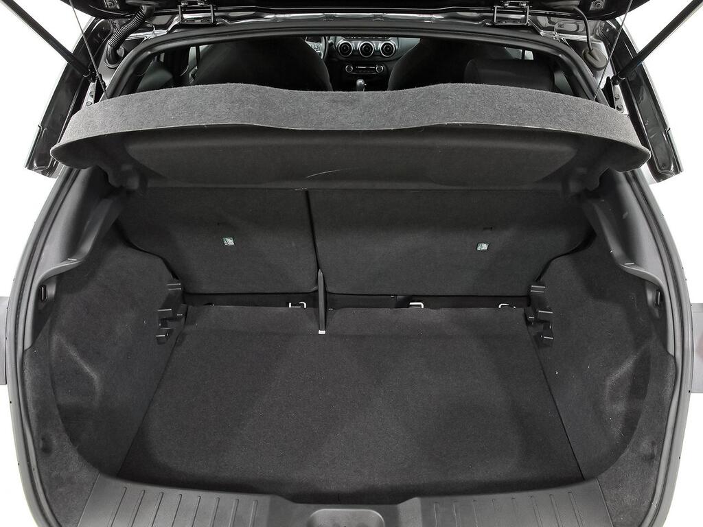 Nissan Juke DIG-T 84 kW (114 CV) 6M/T N-Connecta 6