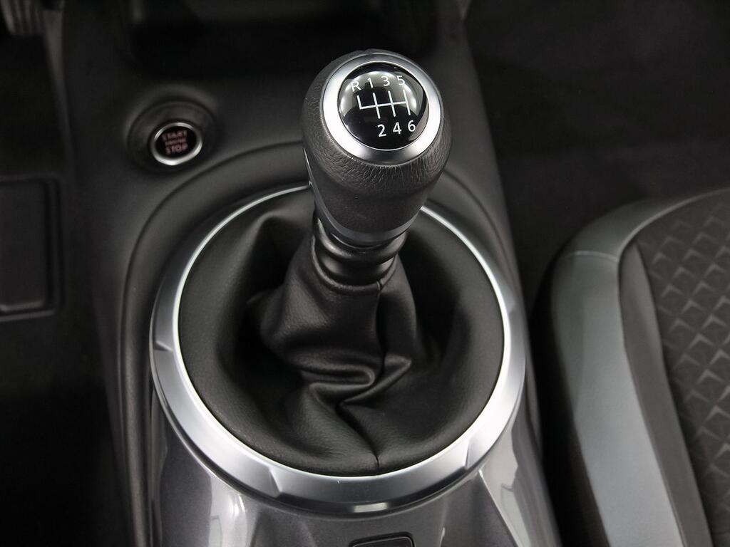 Nissan Juke DIG-T 84 kW (114 CV) 6M/T N-Connecta 27