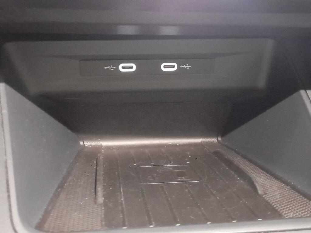 Seat Leon 1.0 eTSI 81kW DSG-7 S&S FR 25 Aniv 34