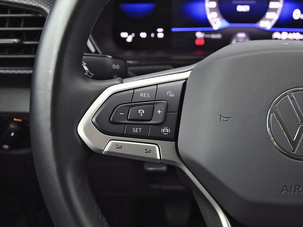 Volkswagen T-Cross Advance 1.0 TSI 81kW (110CV) 15