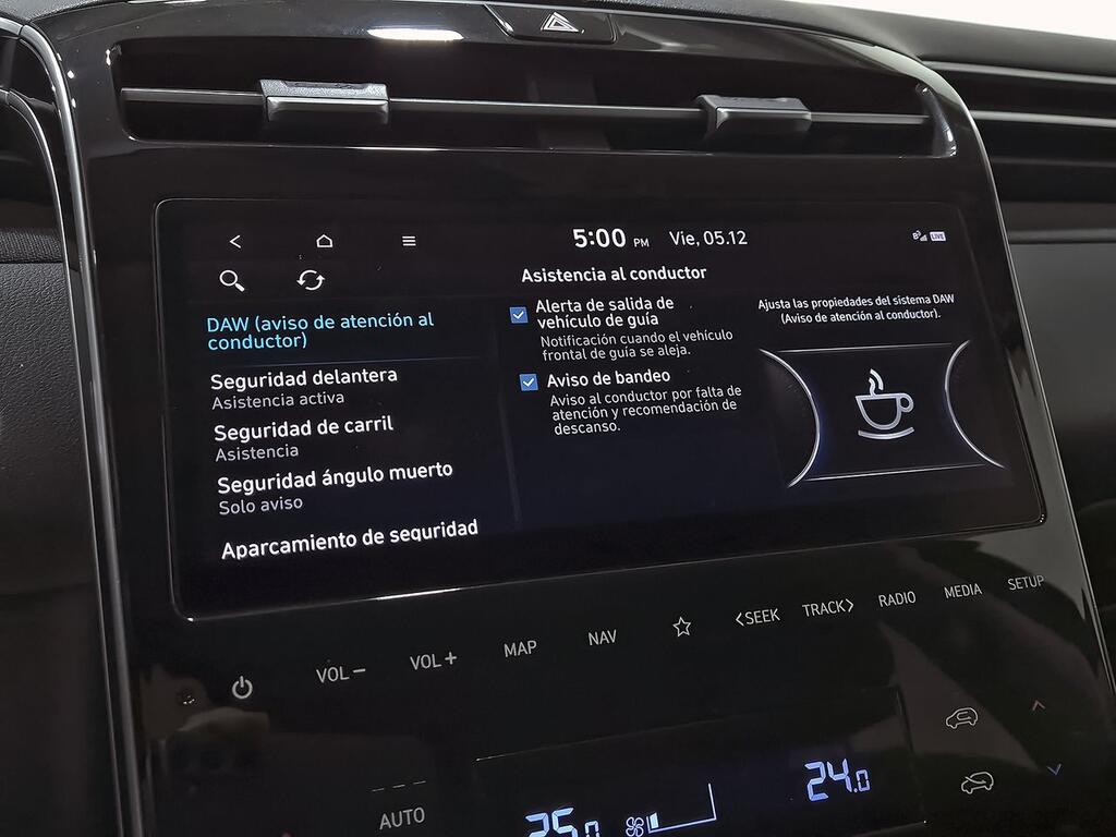 Hyundai Tucson 1.6 CRDI 100kW (136CV) 48V Tecno 2C 29