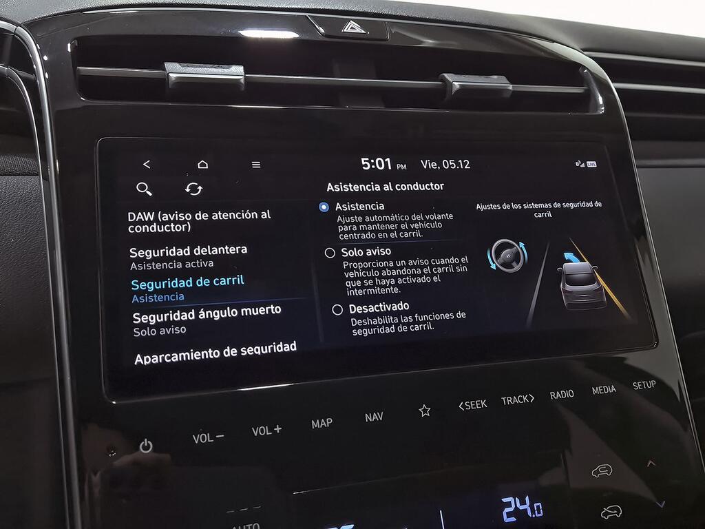 Hyundai Tucson 1.6 CRDI 100kW (136CV) 48V Tecno 2C 31