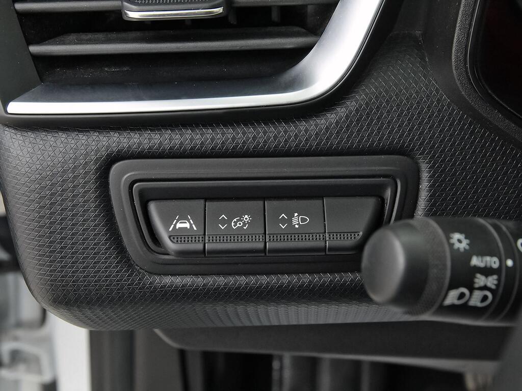 Renault Clio Equilibre TCe 67 kW (91CV) 14