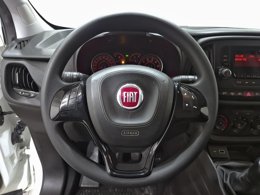 Fiat Doblò 1.3 MULTIJET 95 SX 4P 19
