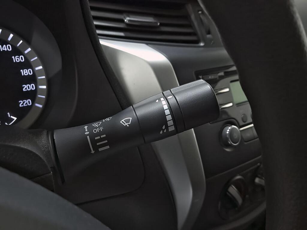 Nissan Navara DOBLE CAB. 2.3 DCI 163 VISIA 4WD 4P 16