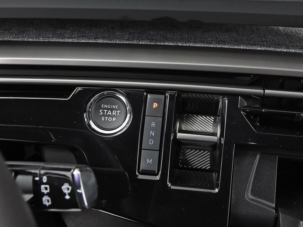 Peugeot 5008 1.2 100KW Allure eDCS6 22