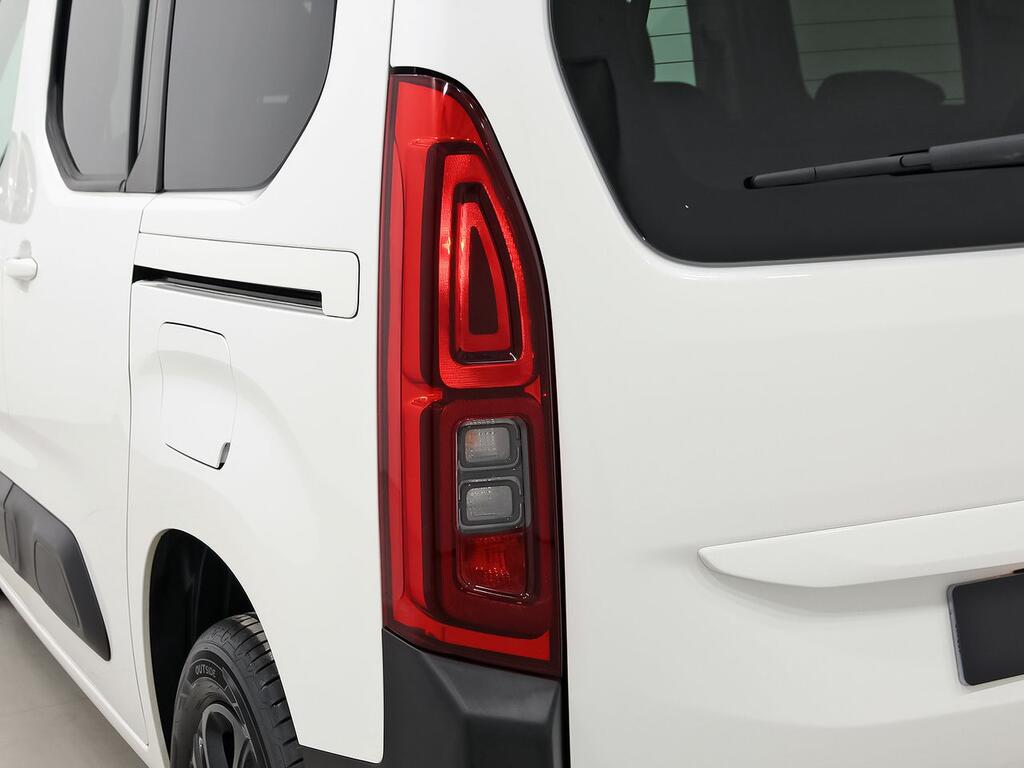 Citroën Berlingo Talla M BlueHDi 100 S&S FEEL PACK 33