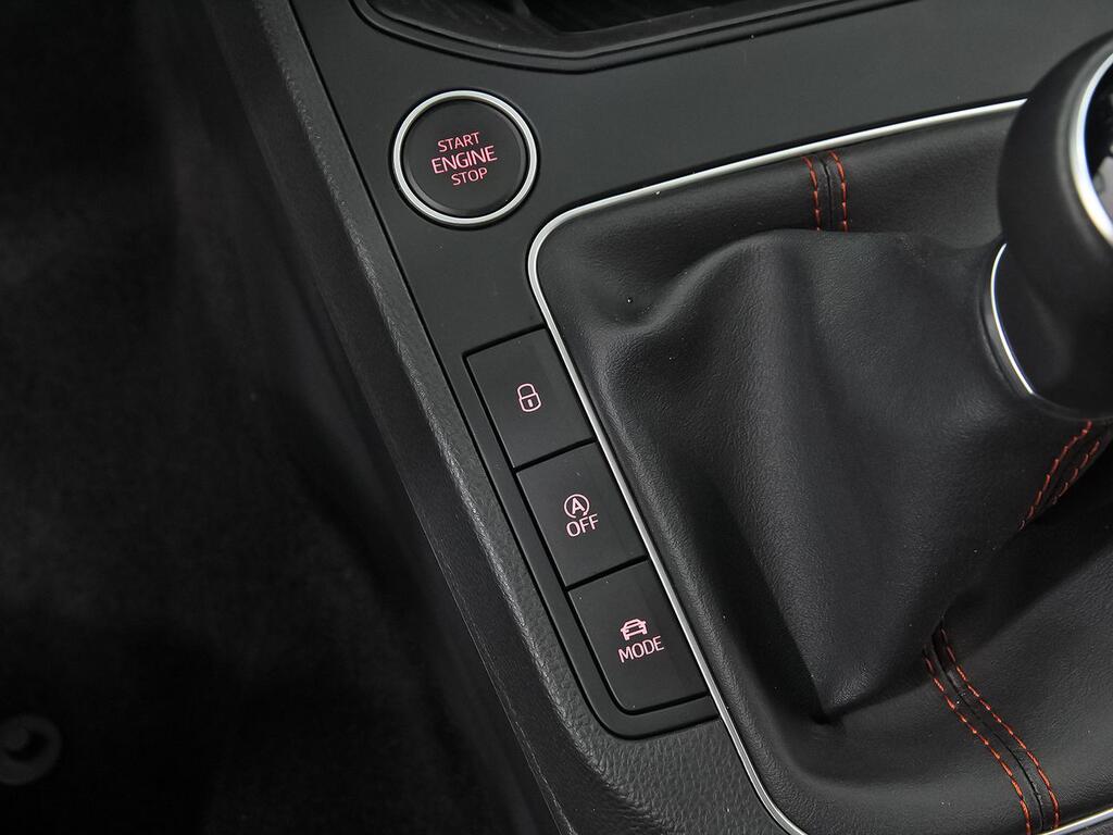 Seat Ibiza 1.0 TSI 85kW (115CV) FR Salta 28