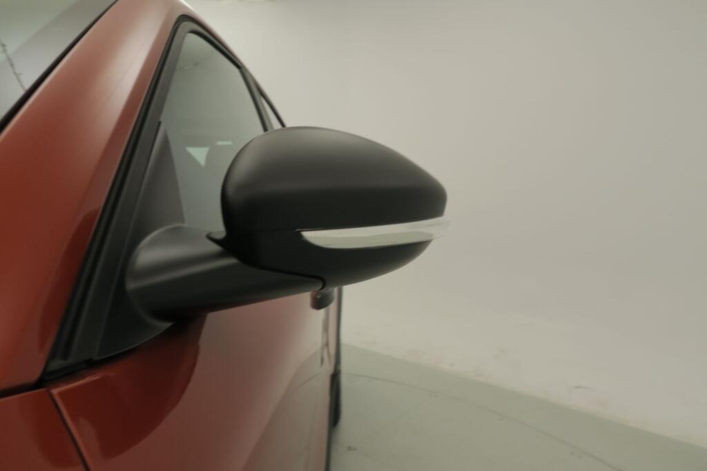 Opel Frontera 1.2T XHT Hybrid eDCT6 107kW Edition 21