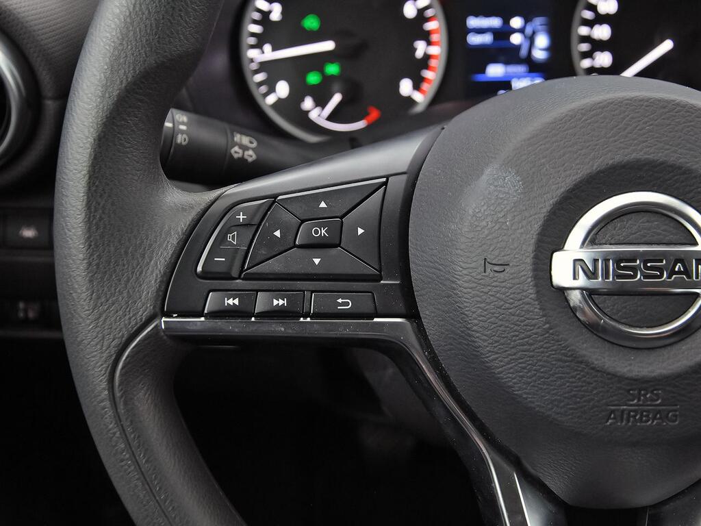 Nissan Juke DIG-T 84 kW (114 CV) 6M/T Acenta 16