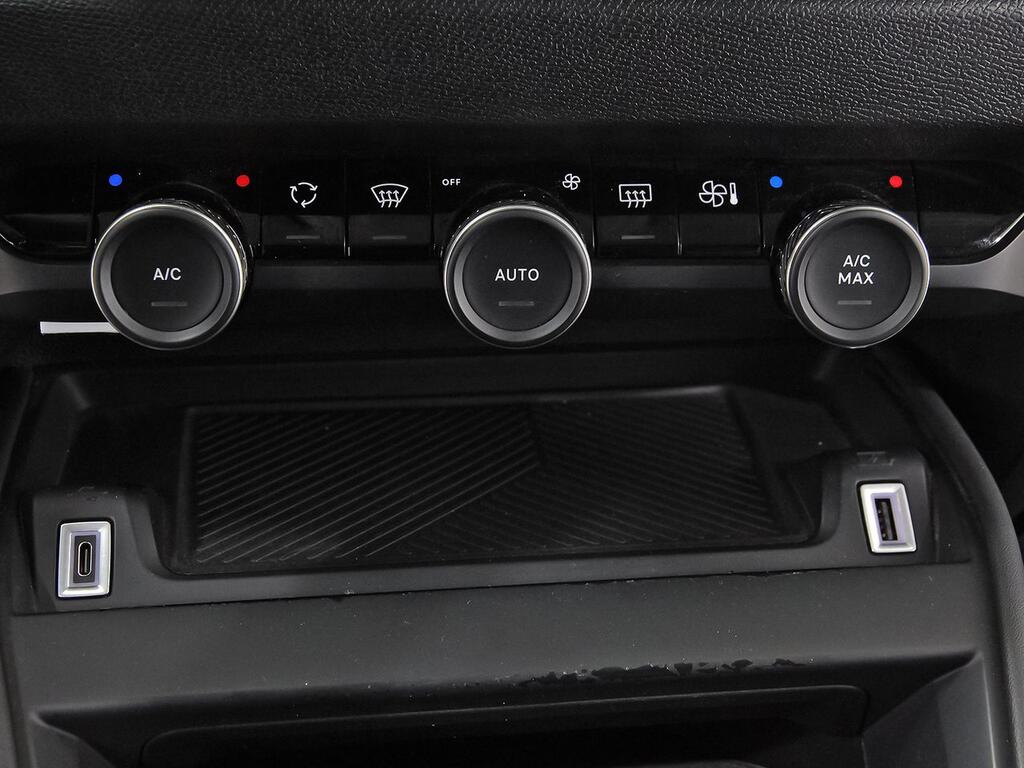 Citroën C4 PureTech 130 S&S EAT8 Feel Pack 29