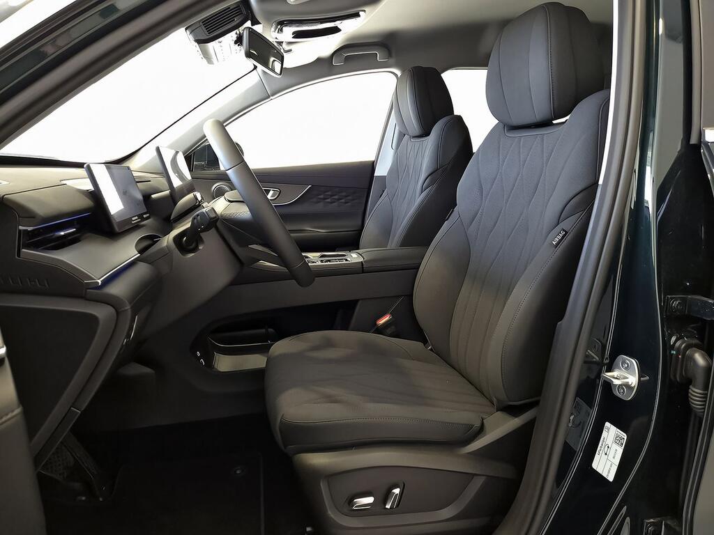 Ebro S800 1.5 TGDI PHEV Premium E-CVT 7