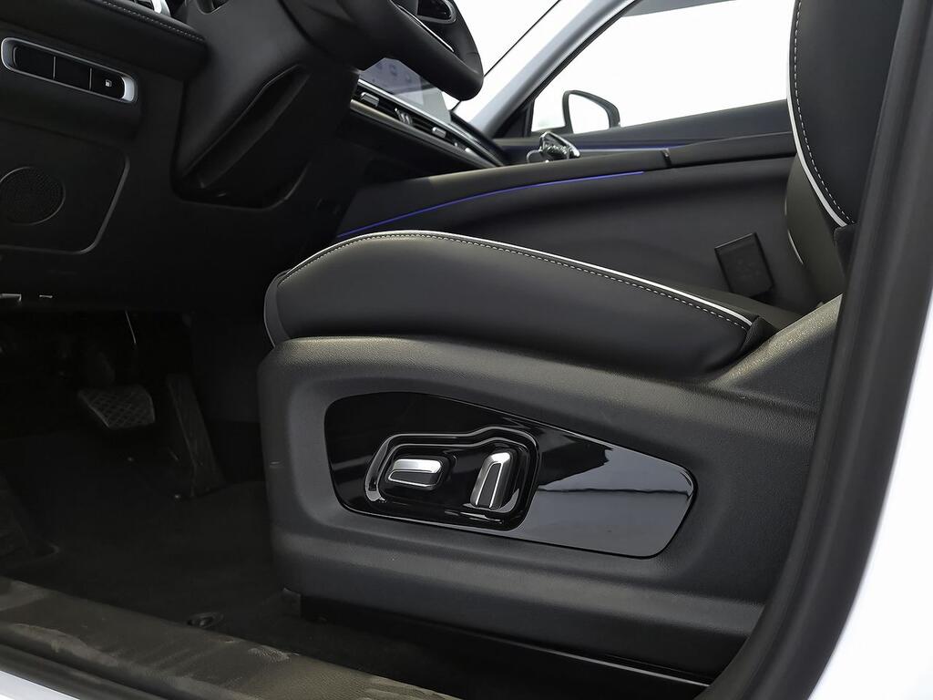 Ebro S700 1.5 TGDI PHEV Premium E-CVT 30