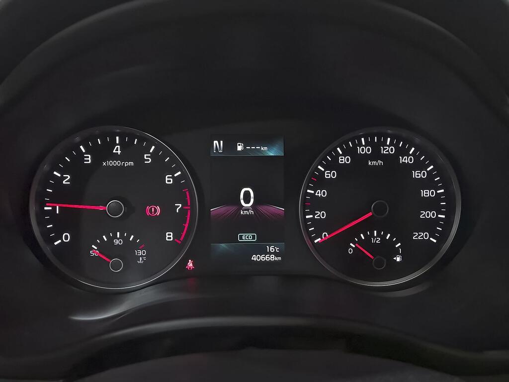 Kia Stonic 1.0 T-GDi 74kW (100CV) MHEV iMT Concept 13