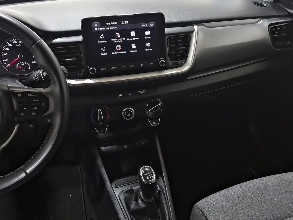 Kia Stonic 1.0 T-GDi 74kW (100CV) MHEV iMT Concept 22