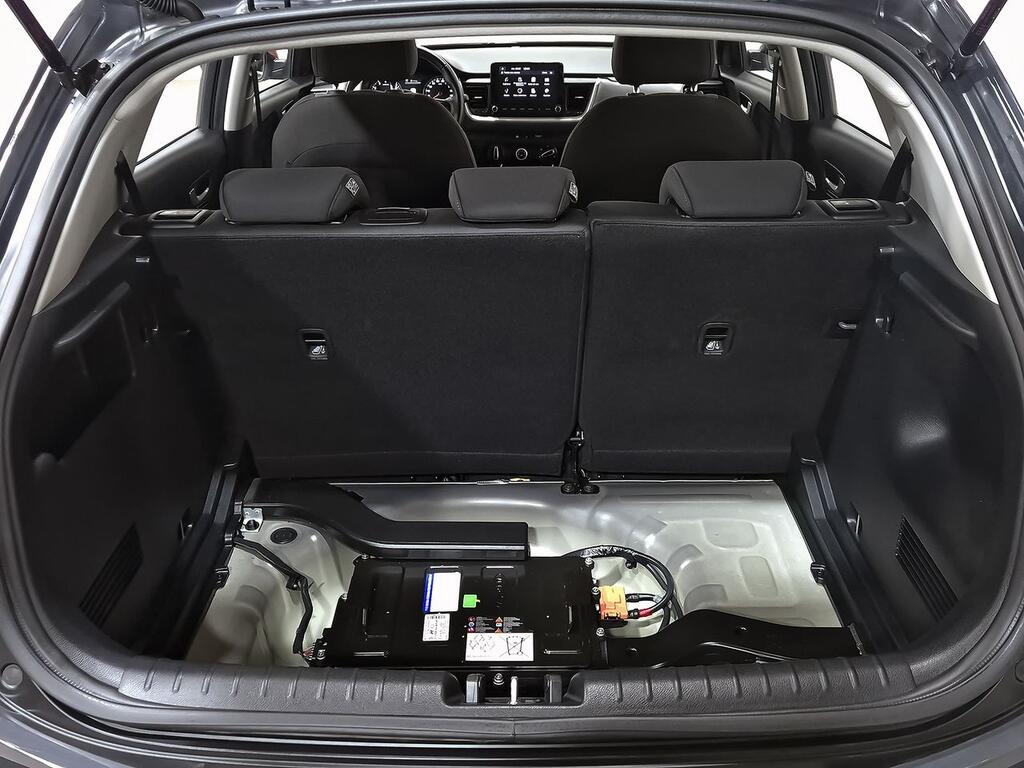 Kia Stonic 1.0 T-GDi 74kW (100CV) MHEV iMT Concept 25